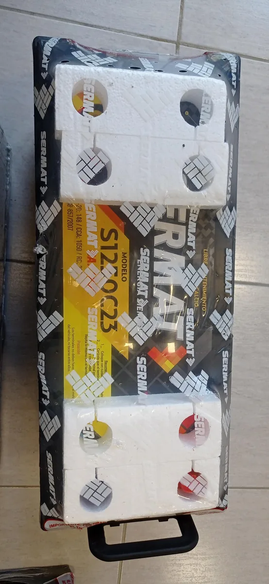 Batería Sermat en caja original - Villa María