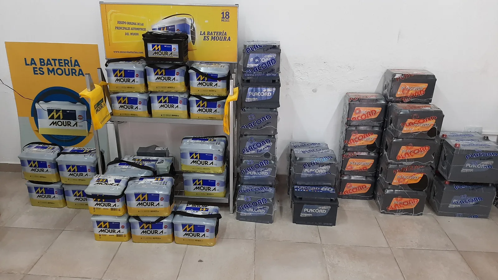 Stock de baterías Moura y Placord en Baterías Peiró Villa María